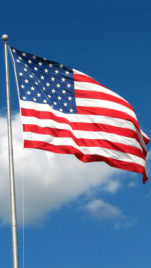 usa-american-flag-in-pole-1jmkpra9u8znf5ws